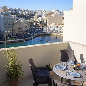 stylish-st-julians-penthouse-with-terrace-in-the-city.qawrahotelsmalta.org/