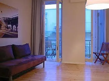 Schoenhouse Avenue - Digital Access Берлин